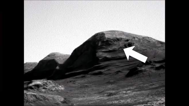 漫游车拍到火星上一神秘山，酷似金字塔-《天文在线》